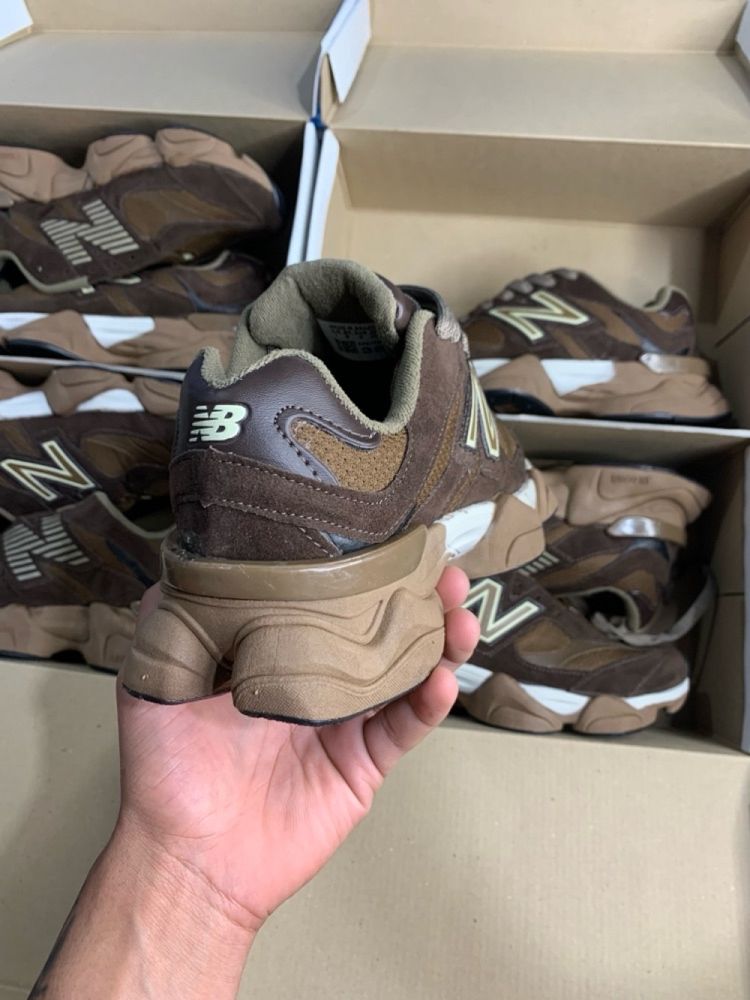New Balance 9060 x Cafe