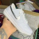 Nike Dunk - Branco/Cinza