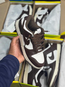 Nike Dunk Sb x Branco/Marrom