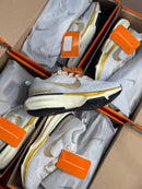 Nike ZoomX Branco/Dourado