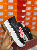 Vans Knu Plataforma x Preto sola Branca