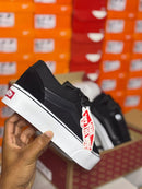 Vans Knu Plataforma x Preto sola Branca