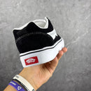 Vans Knu Skool Masculino/Feminino x Preto/Branco