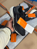 ZoomX - (Linha Premium) x Preto/branco